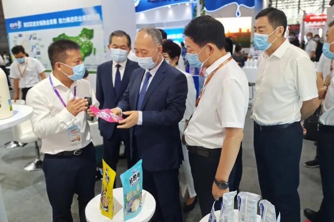 第十二屆中國(guó)奶業(yè)大會(huì)、中國(guó)奶業(yè)展覽會(huì)暨2021中國(guó)奶業(yè)20強(qiáng)（D20）峰會(huì)在合肥盛大召開(kāi)