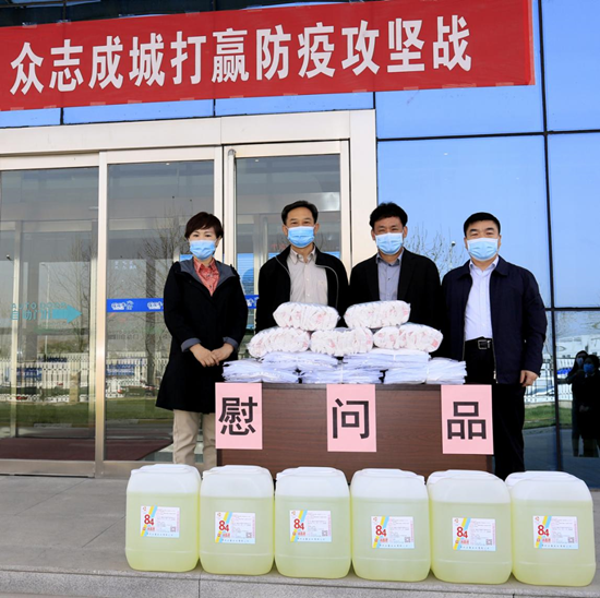 鄭州市人大副主任孫黎、市政府副市長(zhǎng)李喜安一行 蒞臨花花牛開展“三送一強(qiáng)”活動(dòng) 鄭州市人大副主任孫黎、市政府副市長(zhǎng)李喜安一行 蒞臨花花牛開展“三送一強(qiáng)”活動(dòng)