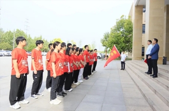 弘揚五四精神 激揚青春力量——河南花花牛乳業集團開展青年徒步活動
